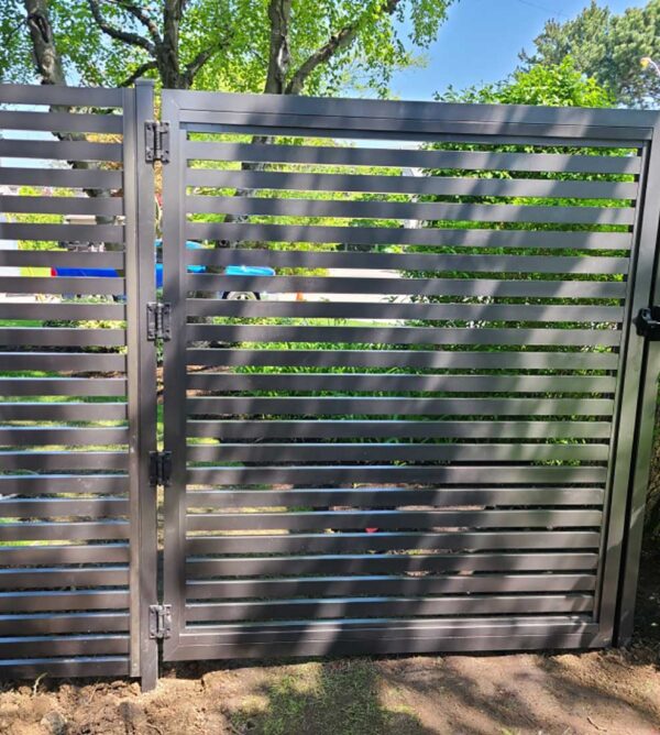 Horizontal-Aluminum-Semi-Privacy-Fence-Panels-Aluminum-Semi-Privacy-Fence-Panels