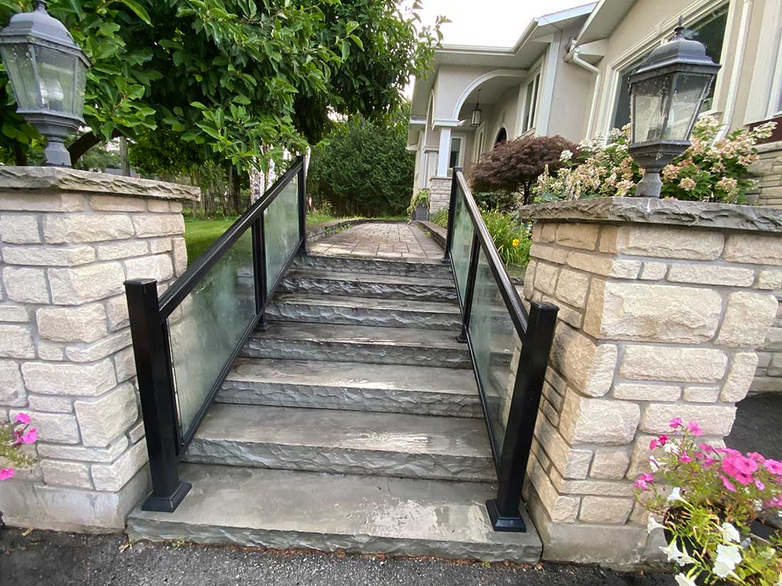 Deck-Railing-Mississauga--Aluminum-Railings-Glass-Railings-Pool-Railings-Balcony-Railings-Banister-Railings-Porch-Railings-decks-and-railings-deck-with-railing-deck-with-rails