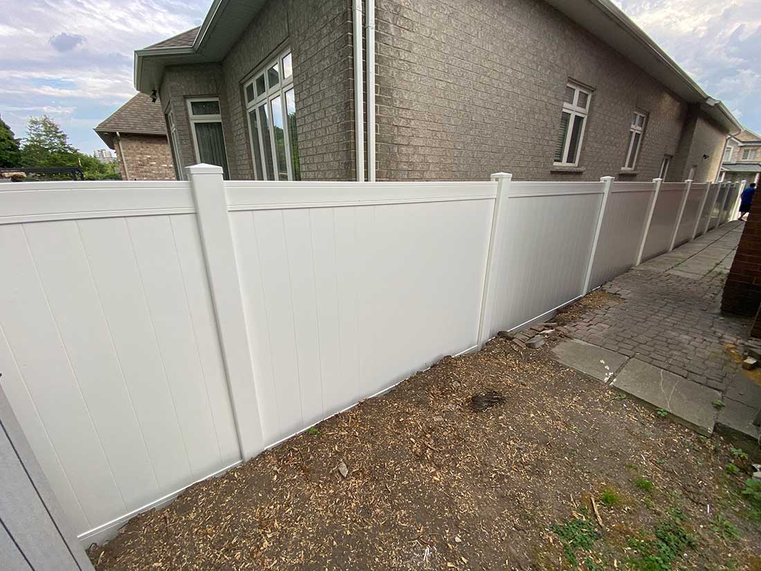 Guelph Fence-Aluminum Fence-Composite Fence-Aluminum Picket Fence-Vinyl Fence-Chain Link Fence Temporary Fence-Fence Gates-Aluminum Privacy Screens-Aluminum Gates-Semi Privacy Fence-Alu Vinyl Fenc