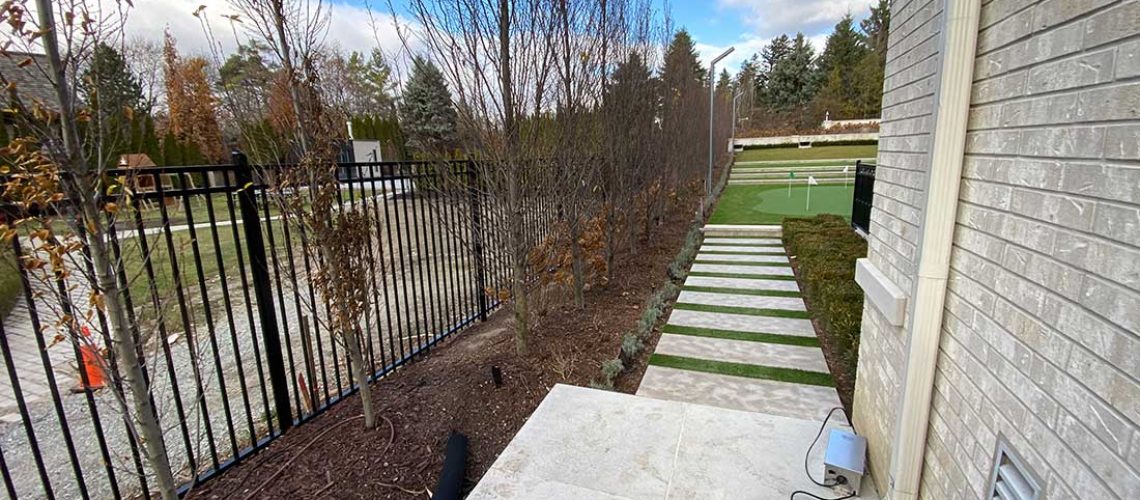 Aluminum Modern Picket Fence Panels-Aluminum Fence Panels-Aluminum Fence Panels installed in Richmond Hill